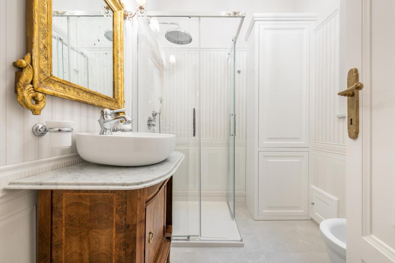 Apartamento Regina Elena - Antica Dimora, Bastione S. Remy Cagliari Exterior foto